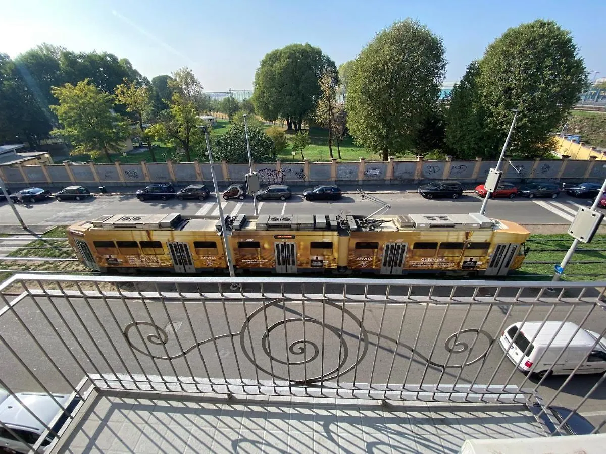 Cozy APT near Aeroporto Milano Linate Appartamento